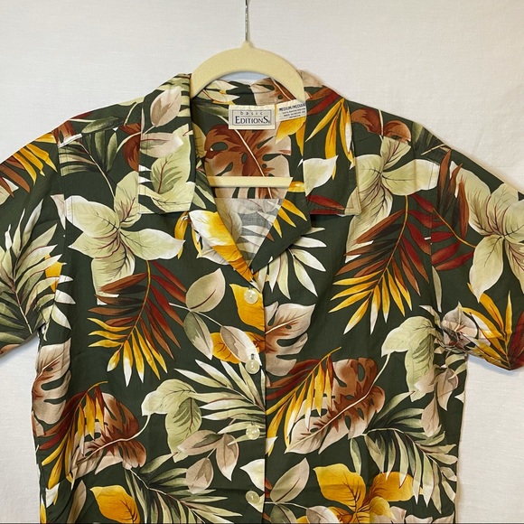 Basic Editions Palm Frond Button Down Crop Shirt M - Picture 5 of 10